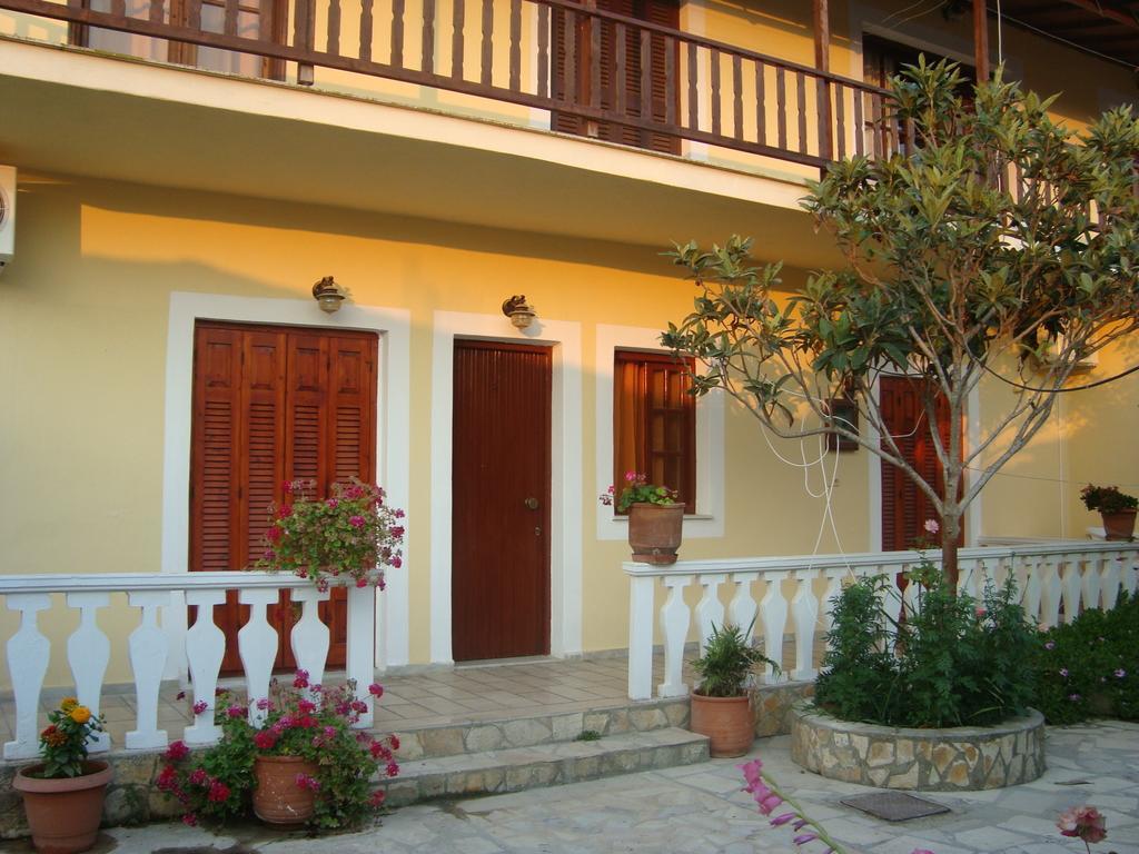 Apartment Victoria Agios Georgios  Room photo